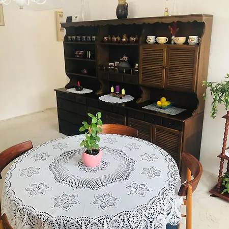 Zelena Hora S Velkou Zahradou