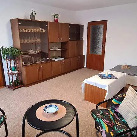 Apartment Zelena Hora S Velkou Zahradou