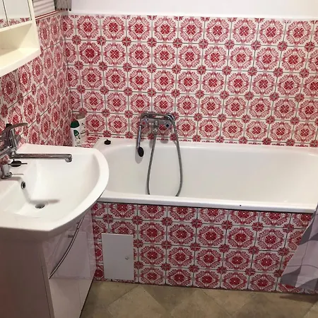 Zelena Hora S Velkou Zahradou Apartment *