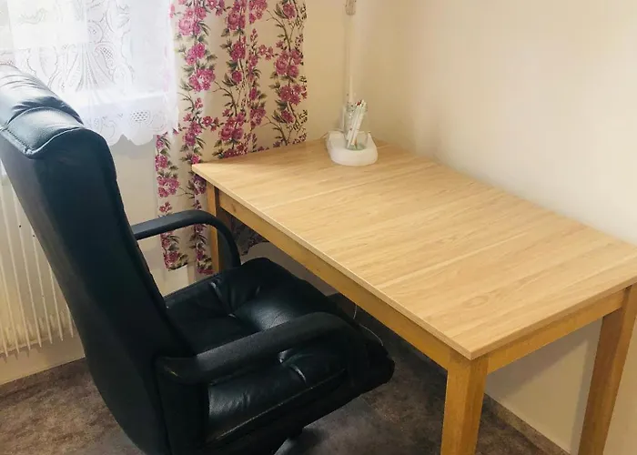 Zelena Hora S Velkou Zahradou شقة